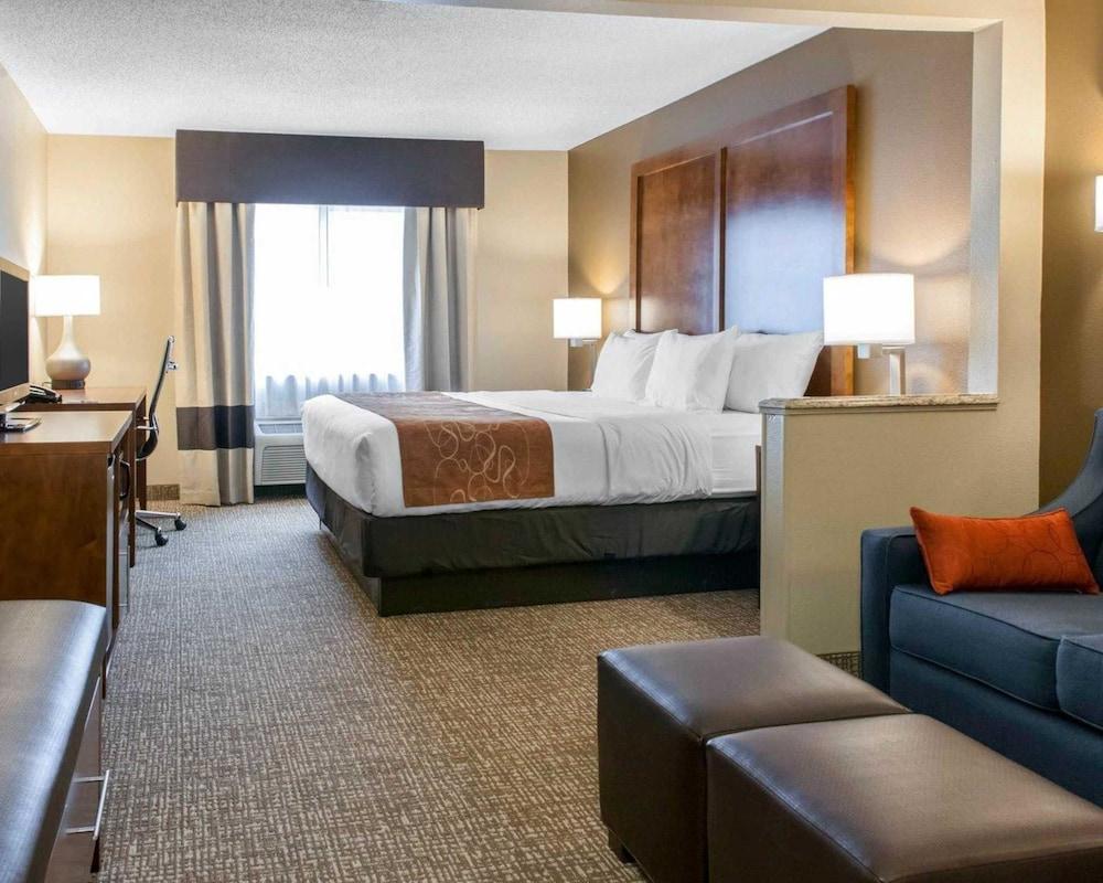Comfort Suites Terre Haute University Area Ngoại thất bức ảnh