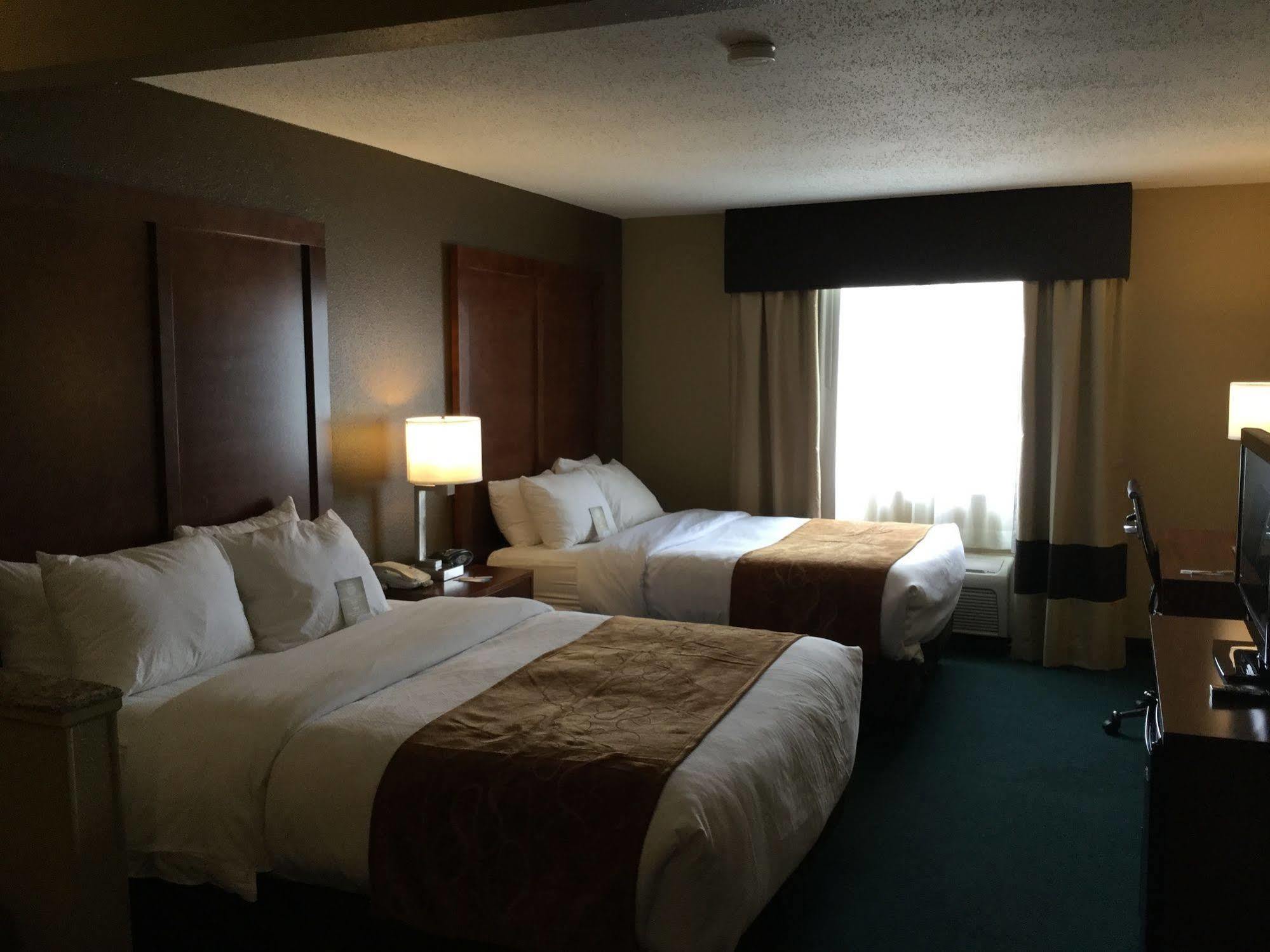 Comfort Suites Terre Haute University Area Ngoại thất bức ảnh